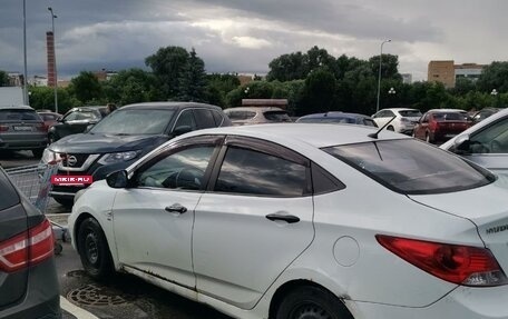 Hyundai Solaris II рестайлинг, 2011 год, 600 000 рублей, 5 фотография