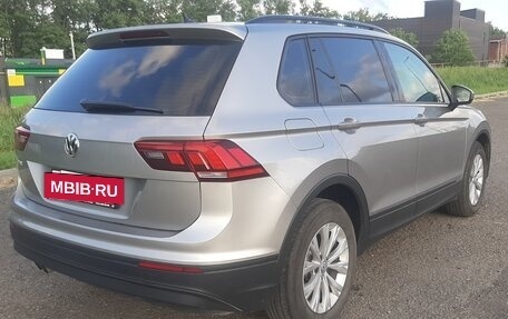 Volkswagen Tiguan II, 2020 год, 2 390 000 рублей, 6 фотография