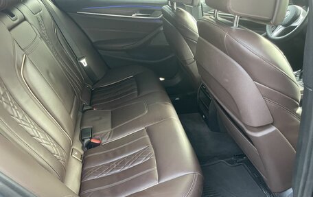 BMW 5 серия, 2019 год, 4 599 000 рублей, 11 фотография