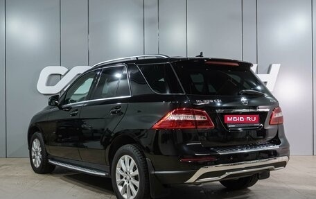 Mercedes-Benz M-Класс, 2012 год, 2 449 000 рублей, 2 фотография