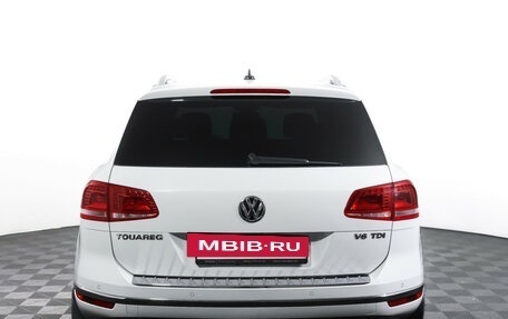 Volkswagen Touareg III, 2015 год, 3 000 000 рублей, 7 фотография
