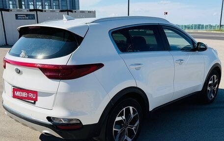 KIA Sportage IV рестайлинг, 2020 год, 1 550 000 рублей, 5 фотография