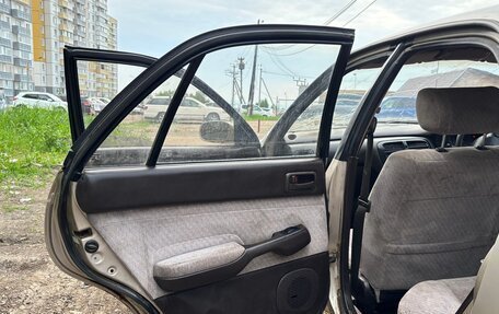 Toyota Carina, 1993 год, 99 999 рублей, 13 фотография