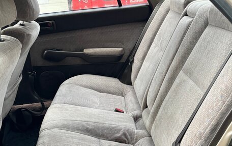 Toyota Carina, 1993 год, 99 999 рублей, 14 фотография