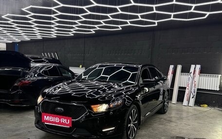 Ford Taurus VI рестайлинг, 2017 год, 1 500 000 рублей, 2 фотография
