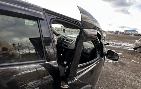 Renault Logan II, 2014 год, 300 000 рублей, 8 фотография