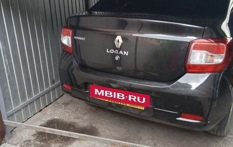 Renault Logan II, 2014 год, 300 000 рублей, 2 фотография
