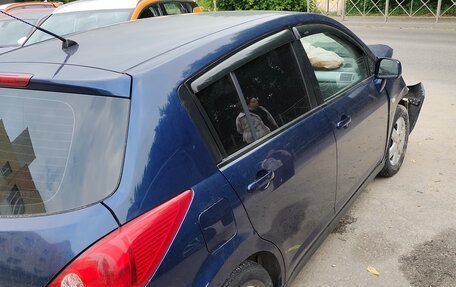 Nissan Tiida, 2008 год, 300 000 рублей, 4 фотография