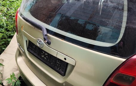 Toyota Corolla Spacio II, 2001 год, 250 000 рублей, 2 фотография