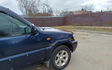 Nissan Terrano II рестайлинг, 2004 год, 250 000 рублей, 8 фотография
