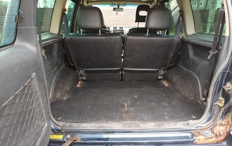 Nissan Terrano II рестайлинг, 2004 год, 250 000 рублей, 18 фотография