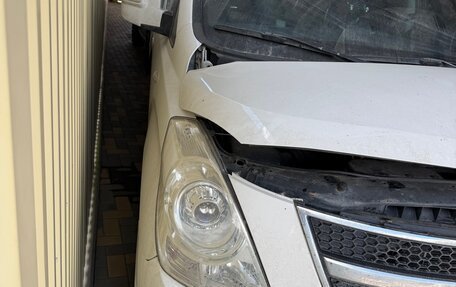 Hyundai Grand Starex Grand Starex I рестайлинг 2, 2014 год, 1 190 000 рублей, 8 фотография