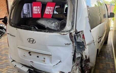 Hyundai Grand Starex Grand Starex I рестайлинг 2, 2014 год, 1 190 000 рублей, 3 фотография
