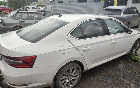 Skoda Superb III рестайлинг, 2021 год, 1 650 000 рублей, 7 фотография