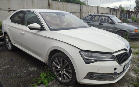 Skoda Superb III рестайлинг, 2021 год, 1 650 000 рублей, 2 фотография