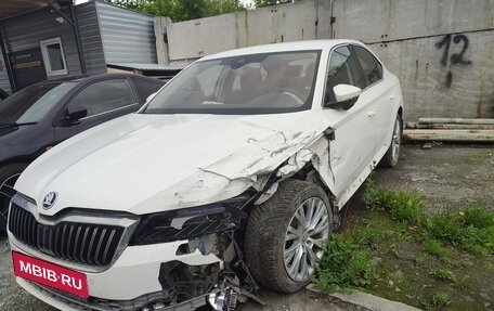 Skoda Superb III рестайлинг, 2021 год, 1 650 000 рублей, 3 фотография