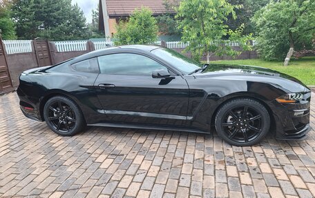 Ford Mustang VI рестайлинг, 2020 год, 2 830 000 рублей, 5 фотография