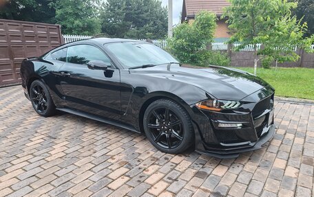 Ford Mustang VI рестайлинг, 2020 год, 2 830 000 рублей, 4 фотография