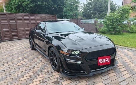 Ford Mustang VI рестайлинг, 2020 год, 2 830 000 рублей, 3 фотография