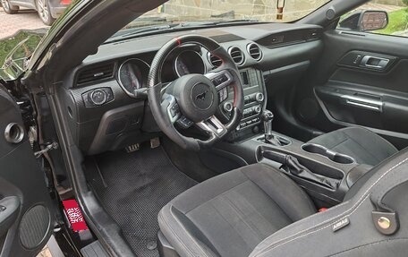 Ford Mustang VI рестайлинг, 2020 год, 2 830 000 рублей, 19 фотография