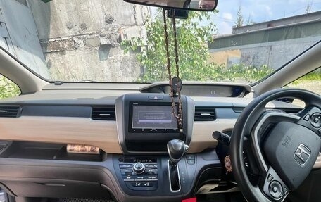 Honda Freed II, 2017 год, 1 700 000 рублей, 20 фотография