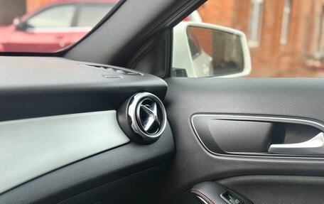 Mercedes-Benz GLA, 2017 год, 2 700 000 рублей, 12 фотография