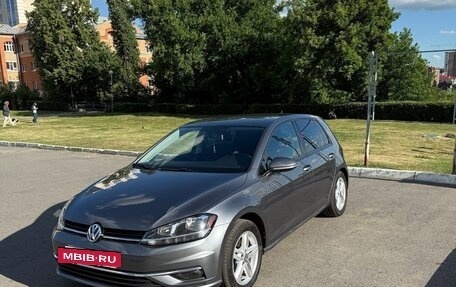 Volkswagen Golf VII, 2019 год, 1 699 000 рублей, 3 фотография