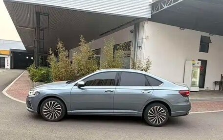 Volkswagen Lavida, 2023 год, 1 473 000 рублей, 4 фотография