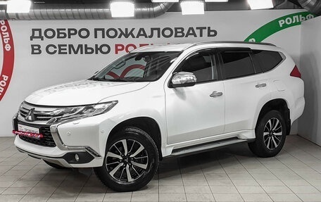Mitsubishi Pajero Sport III рестайлинг, 2019 год, 3 170 000 рублей, 2 фотография