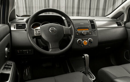 Nissan Tiida, 2010 год, 790 000 рублей, 7 фотография
