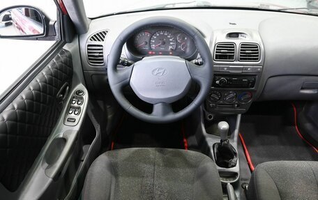 Hyundai Accent II, 2004 год, 369 900 рублей, 12 фотография