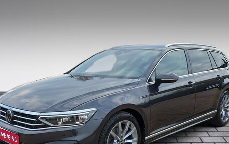 Volkswagen Passat B8 рестайлинг, 2023 год, 2 750 000 рублей, 1 фотография