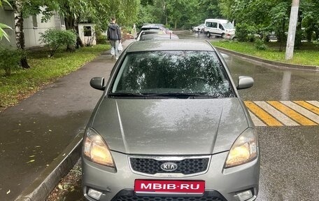 KIA Rio II, 2011 год, 865 000 рублей, 1 фотография