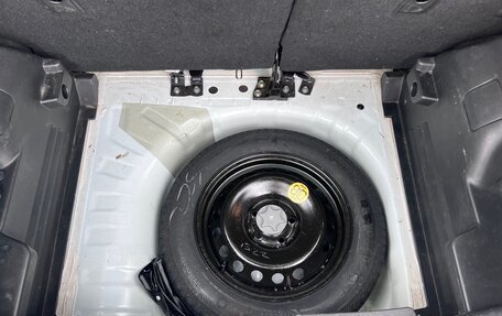 Nissan Juke II, 2014 год, 940 000 рублей, 18 фотография