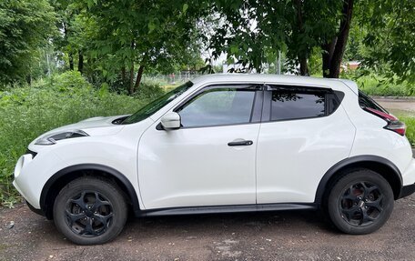 Nissan Juke II, 2014 год, 940 000 рублей, 29 фотография