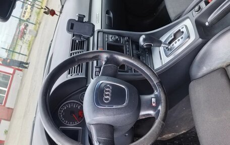 Audi A4, 2006 год, 750 000 рублей, 7 фотография