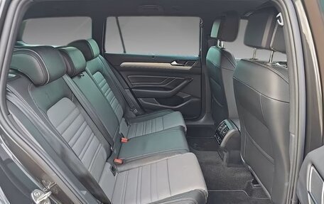 Volkswagen Passat B8 рестайлинг, 2023 год, 2 750 000 рублей, 12 фотография