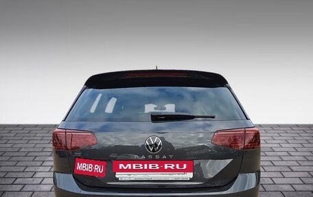 Volkswagen Passat B8 рестайлинг, 2023 год, 2 750 000 рублей, 4 фотография