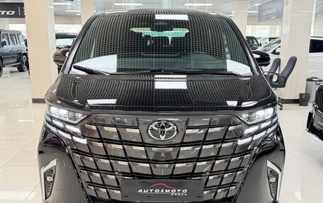 Toyota Alphard, 2025 год, 13 999 000 рублей, 2 фотография