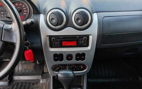 Renault Sandero I, 2013 год, 650 000 рублей, 7 фотография