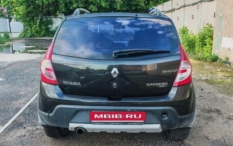Renault Sandero I, 2013 год, 650 000 рублей, 3 фотография