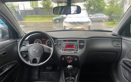 KIA Rio II, 2011 год, 865 000 рублей, 12 фотография