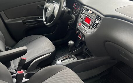 KIA Rio II, 2011 год, 865 000 рублей, 8 фотография