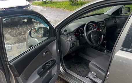 KIA Rio II, 2011 год, 865 000 рублей, 11 фотография