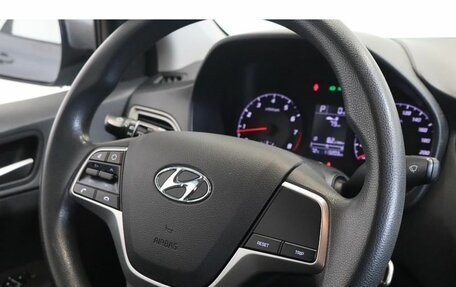 Hyundai Solaris II рестайлинг, 2020 год, 1 520 000 рублей, 8 фотография