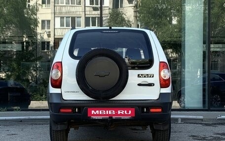 Chevrolet Niva I рестайлинг, 2014 год, 470 000 рублей, 6 фотография