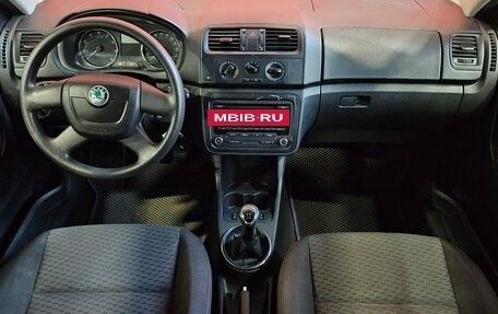 Skoda Fabia II, 2012 год, 450 000 рублей, 9 фотография