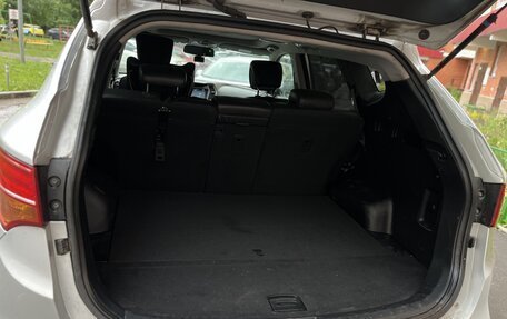 Hyundai Santa Fe III рестайлинг, 2012 год, 930 000 рублей, 18 фотография