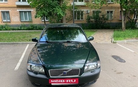 Volvo S80 II рестайлинг 2, 2000 год, 330 000 рублей, 2 фотография