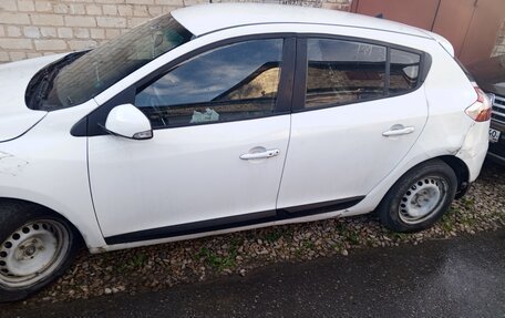Renault Megane III, 2012 год, 150 000 рублей, 1 фотография